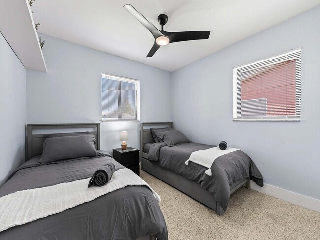 Building Photo - 2740 NW 21st St