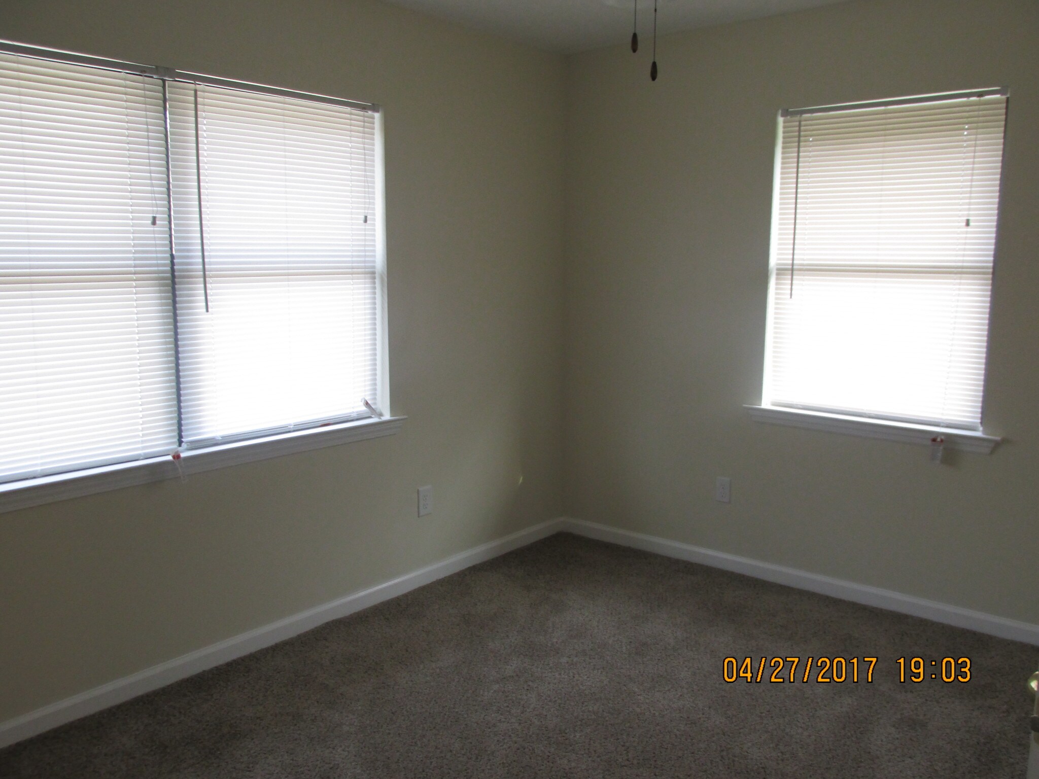 Building Photo - 1 Green Gate Ct