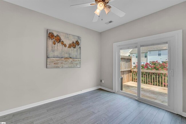 Building Photo - Mauldin, 3BD/2.5BA. 1610SF