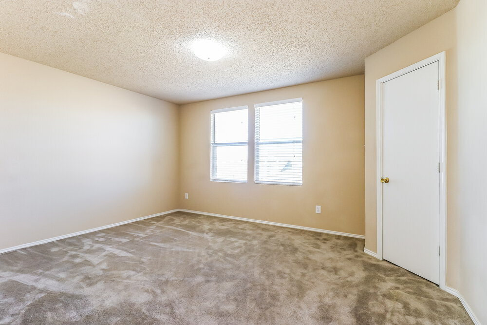 Building Photo - 521 Merton Ct