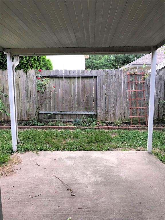 Building Photo - 18311 Beaverdell Dr