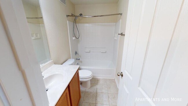 Building Photo - 328 Trestle Tree