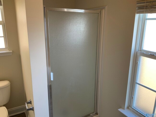 Building Photo - 285 Shadow Ct SW