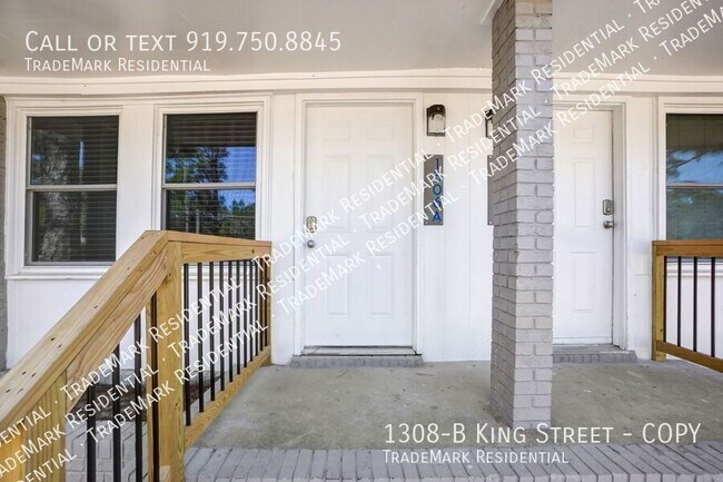 Building Photo - 1308 King St
