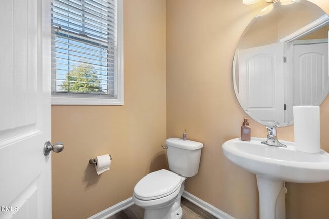 Building Photo - 7603 Weathered Oak Way