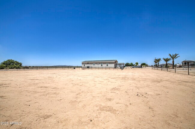 Building Photo - 4057 SOLAR St