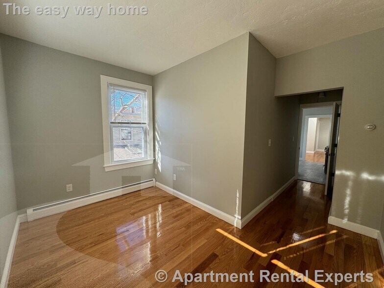 Building Photo - 60 Sacramento St