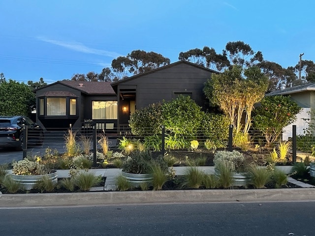 Primary Photo - 13034 Hindry Ave