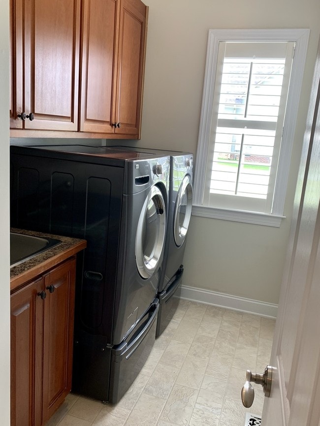 Building Photo - 205 Everland Parkway