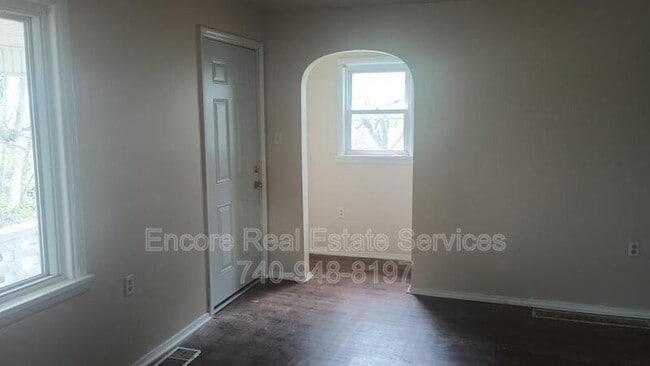 Building Photo - 480 Ridge Ave