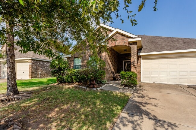 Building Photo - 24718 Cobble Canyon Ln