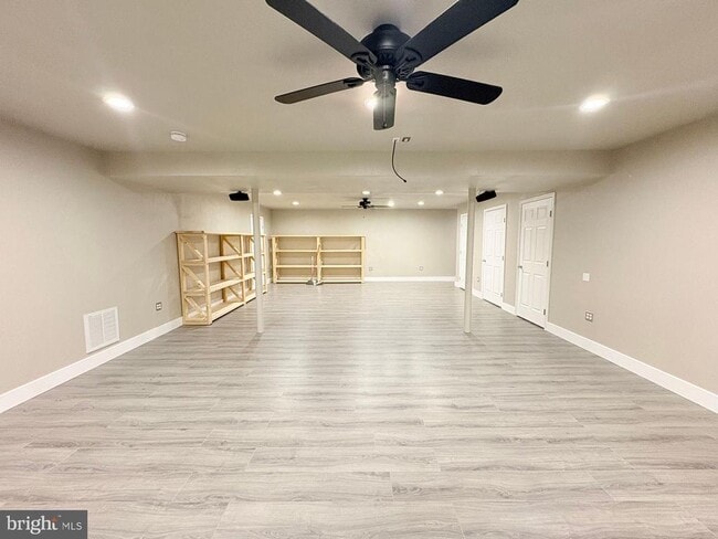 Building Photo - 5 Artillery Dr