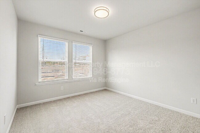 Building Photo - 246 Ferebee Pl