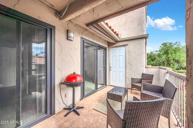 Building Photo - 9115 E Purdue Ave