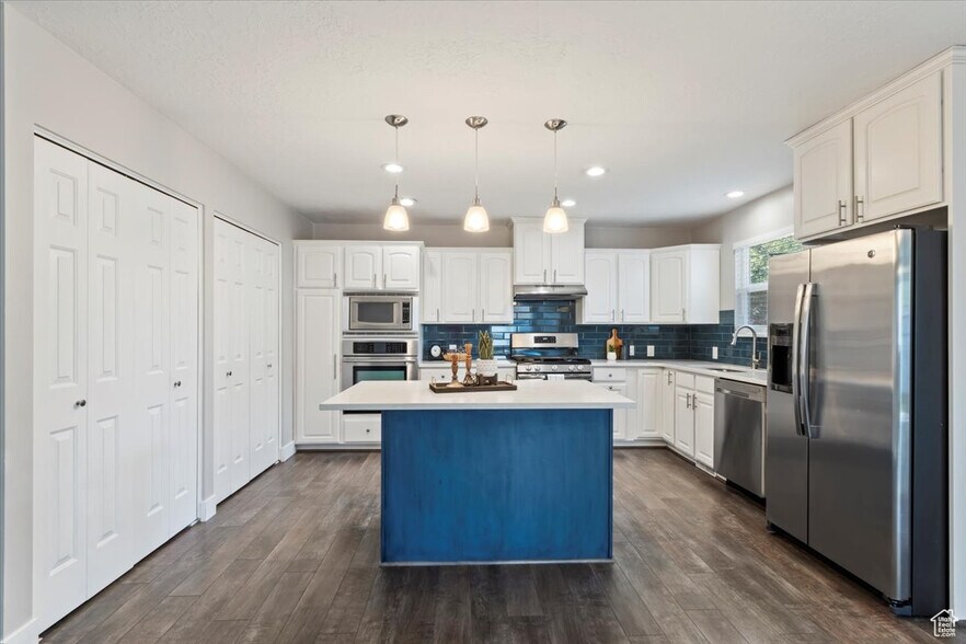 KItchen - 4089 S Edith Grove Ln