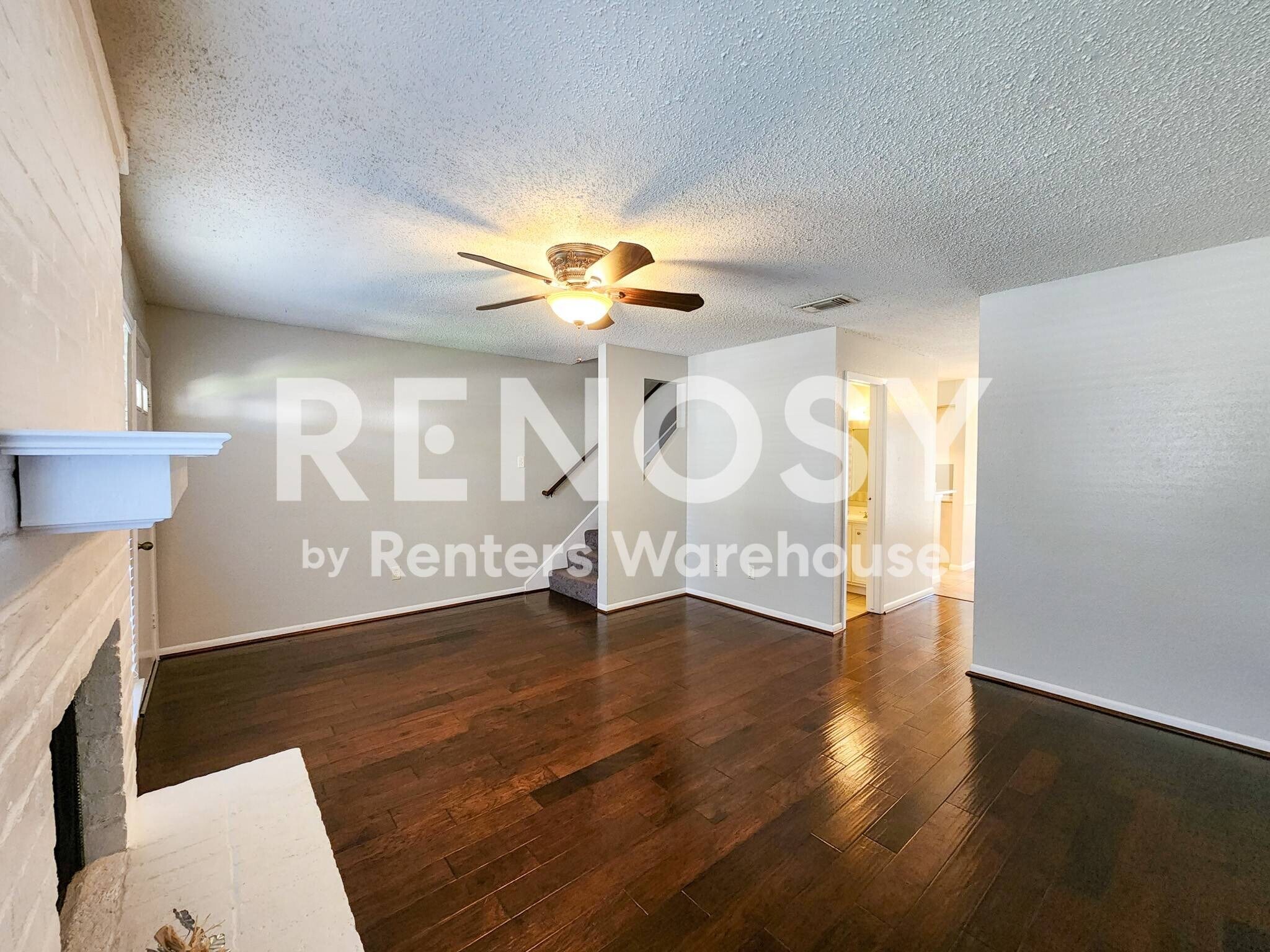 Building Photo - 17742 Kings Park Ln