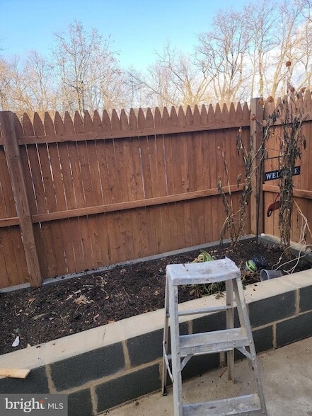 Building Photo - 8030-8000 Ditman St