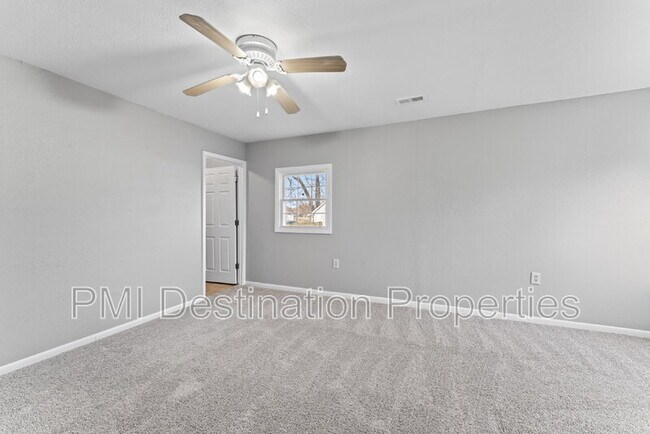 Building Photo - 304 Beech St