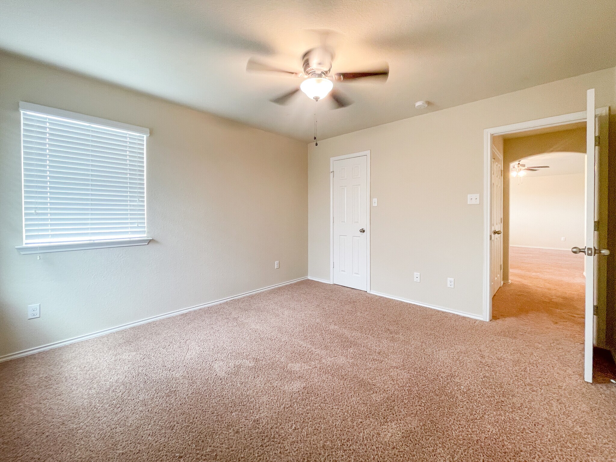 Building Photo - 11133 Gainer Dr