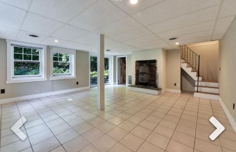 Building Photo - 25 Welchs point Rd