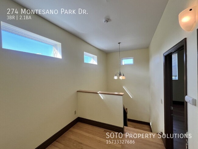 Building Photo - 274 Montesano Park Dr