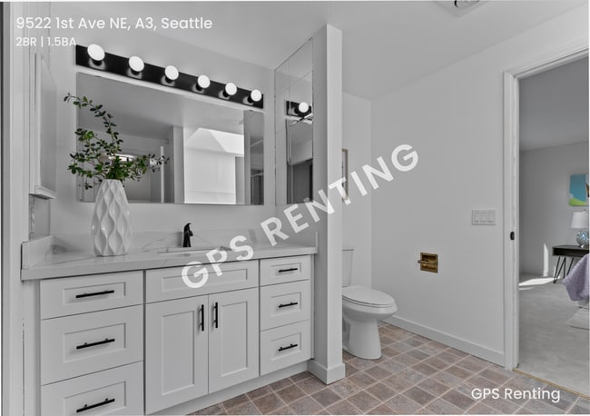 Building Photo - 9522 1st Ave NE