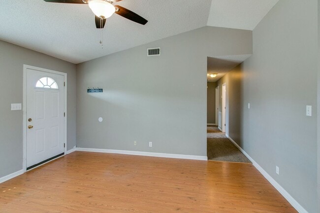 Building Photo - 1126 Timothy Ave