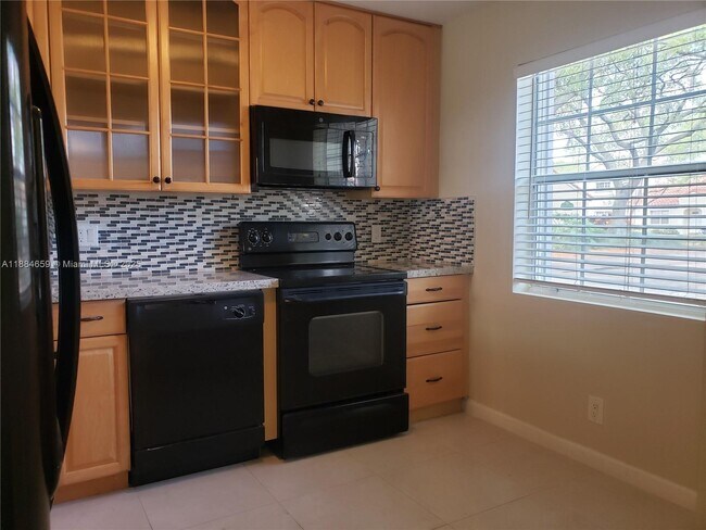 Building Photo - 1494 Springside Dr