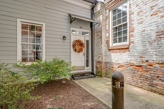 Primary Photo - One-of-a-Kind 2BR Condo in Downtown Raleig...