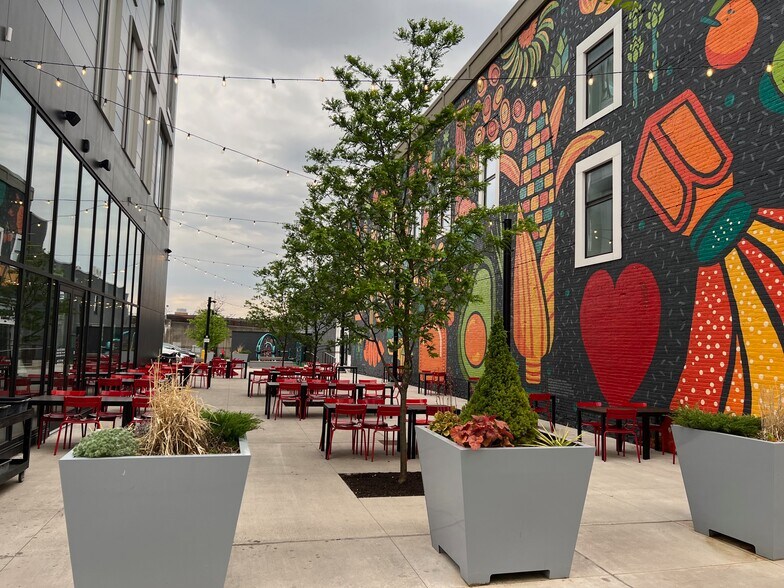 Courtyard - 480 S Salina St