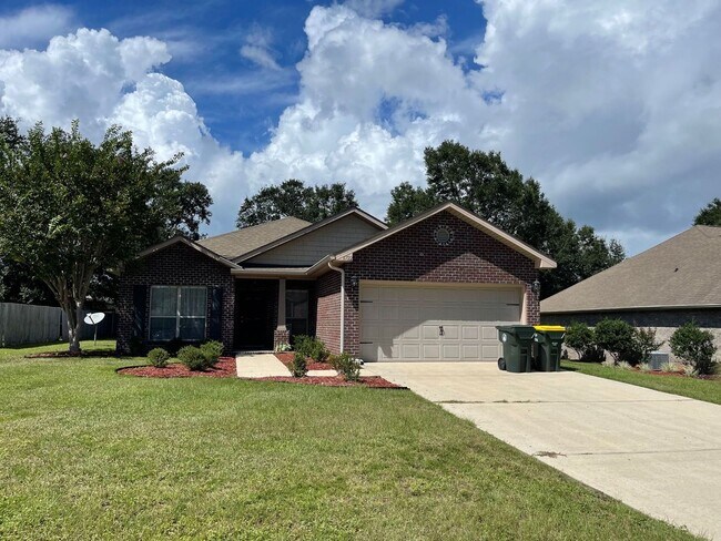 Primary Photo - Milton - Rustic Ridge Estates - 3 bedroom,...