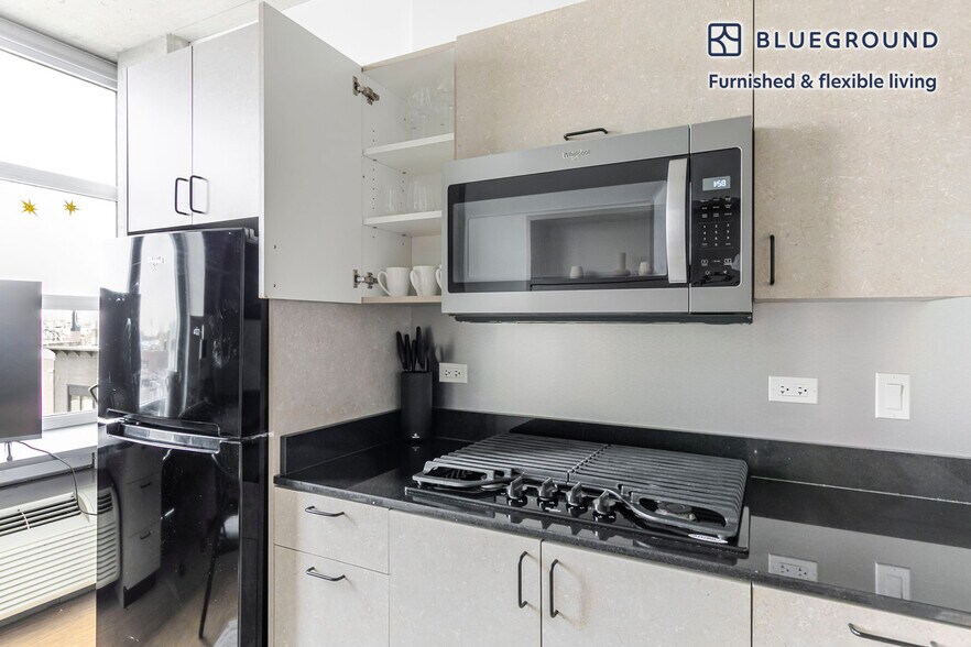 Building Photo - 1515 N Fremont St