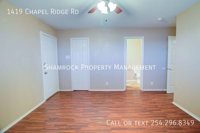 Building Photo - Chapel Road Duplex