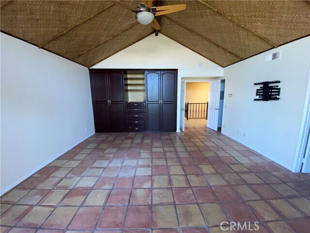 Building Photo - 6031 Shadowbrook Cir