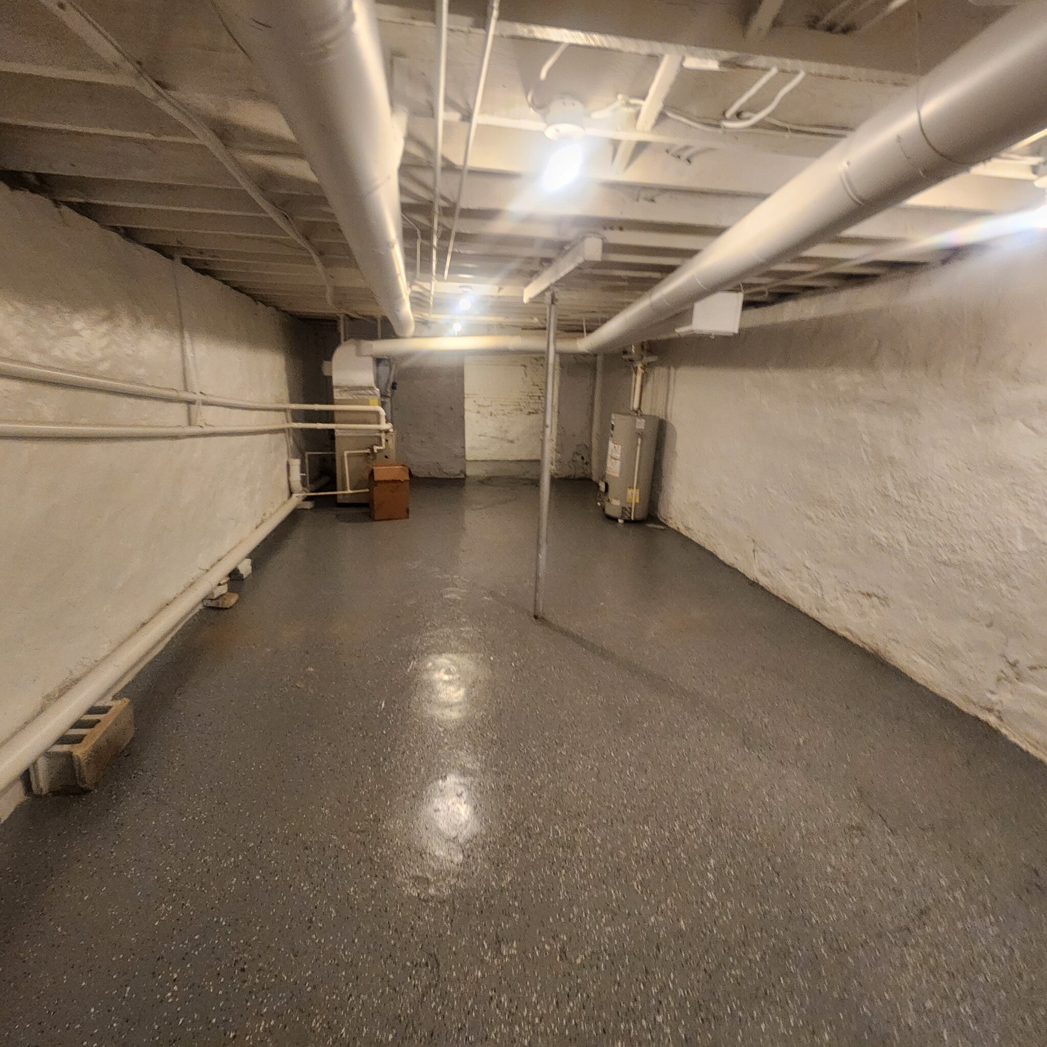 Building Photo - 3908 5th Ave