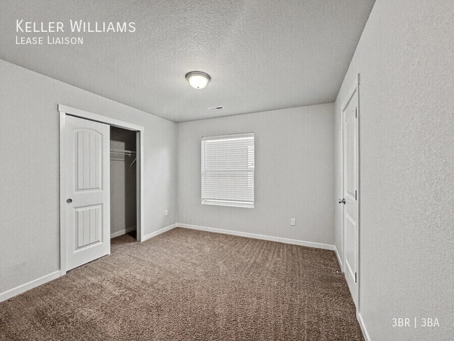 Building Photo - 4668 Ports Down Ln