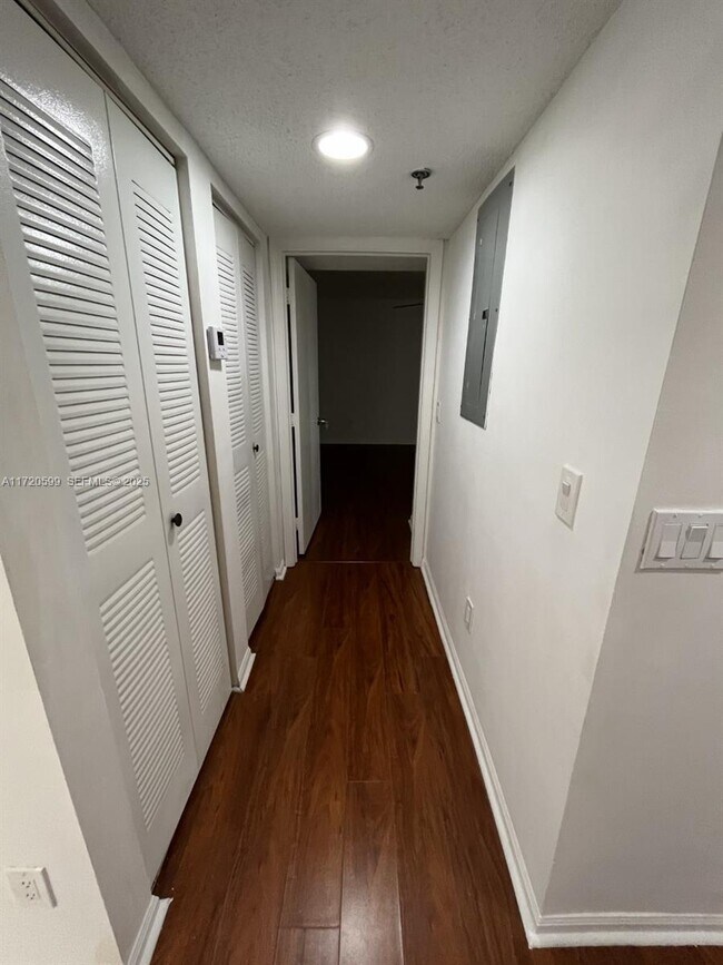 Building Photo - 5540 NW 61st St