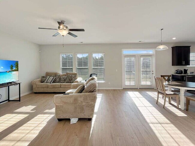 Building Photo - 44 Jazz Dr