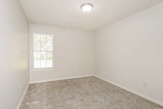 Building Photo - 2581 Arborgreen Cove