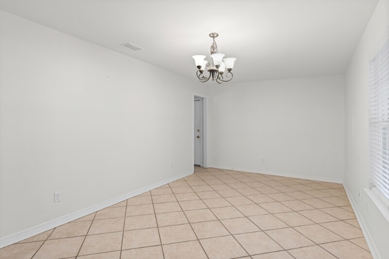 Building Photo - 3281 Woodard Dr