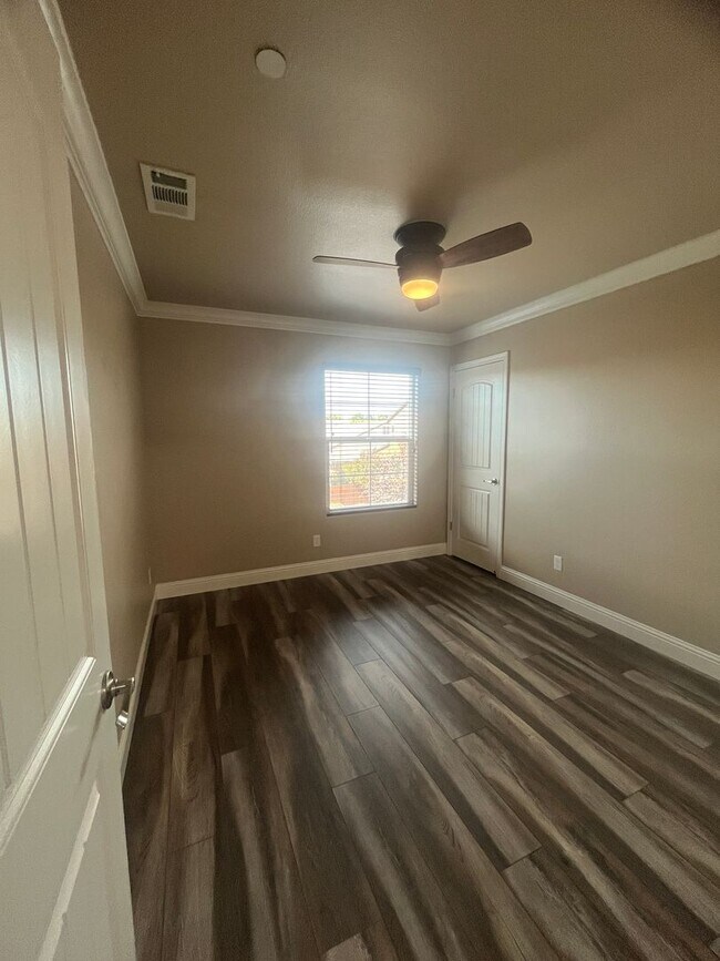 Building Photo - Two Story Home Move In Ready located in Avalon Gated Community!!!