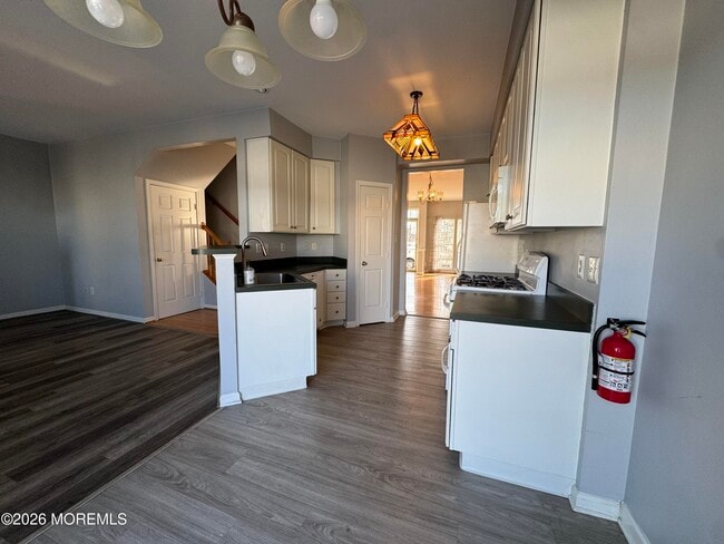 Building Photo - 3 Skimmer Ln