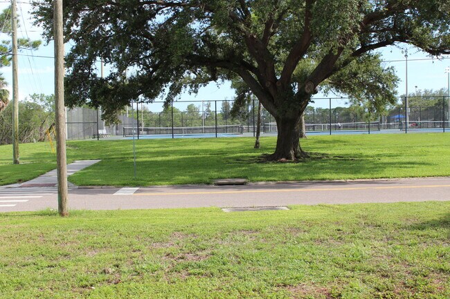 Puryer park - 849 58th Avenue Northeast