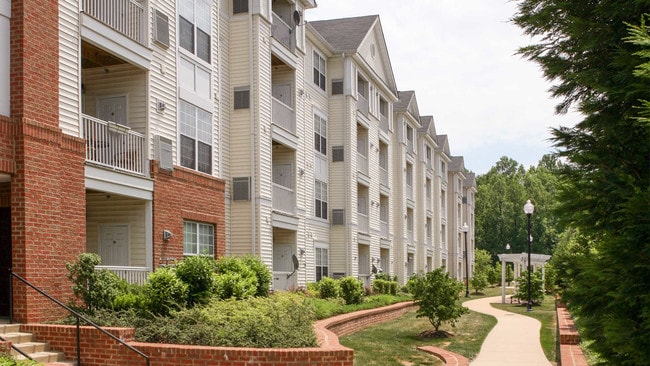 The Reserve at Eisenhower Apartments - The Reserve at Eisenhower