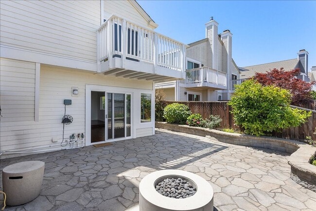 Building Photo - 53 Bay Park Terrace
