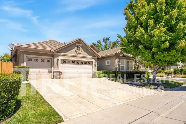 Building Photo - 5967 Radmere Dr