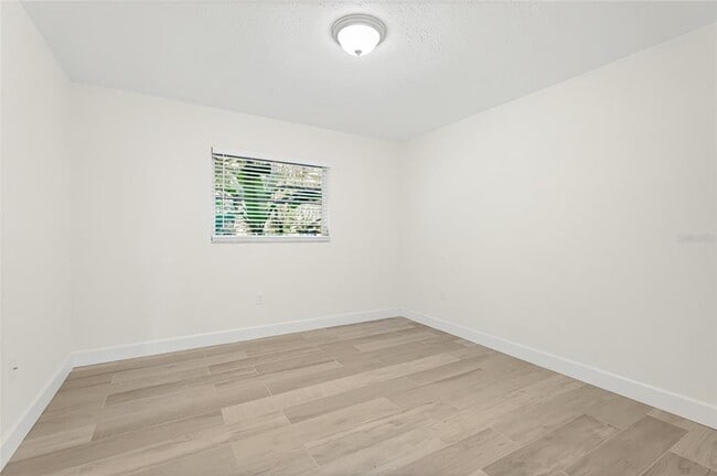 Building Photo - 2202 Cork Oak St W
