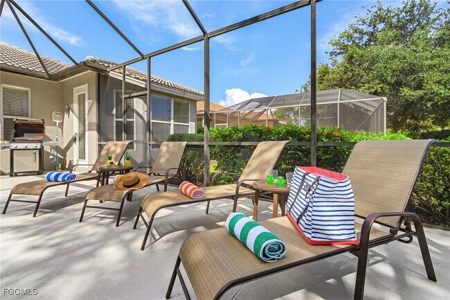 Building Photo - 13060 Sail Away St