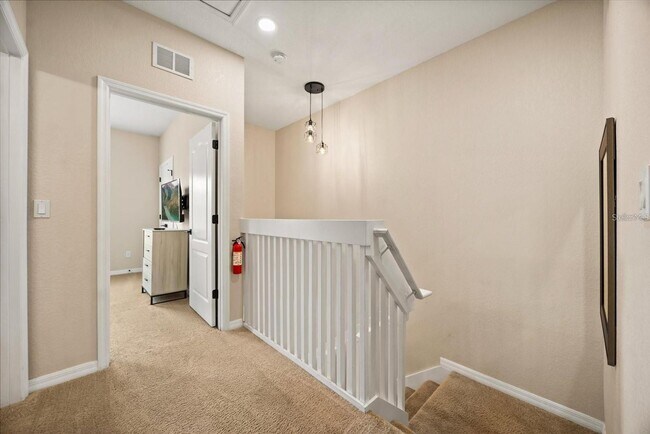 Building Photo - Resort Community Home