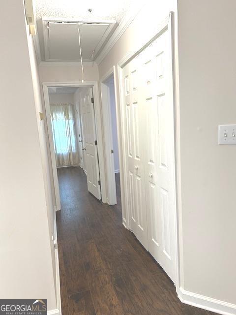 Building Photo - 305 Carriage Chase